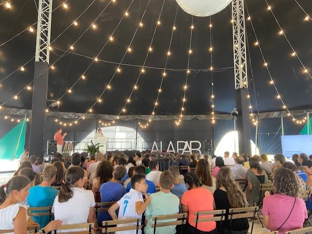 Nuestros alumnos del Colegio A LA PAR se gradúan graduacion-ebo-colegio-Fundación-A-LA-PAR