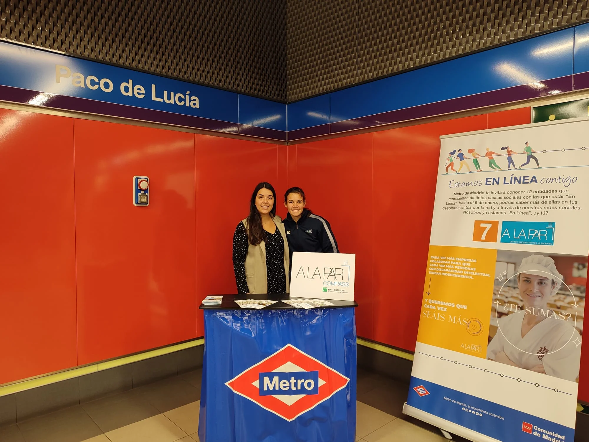 La Fundación A LA PAR, parte de la campaña de Metro 'Estamos en línea contigo' WhatsApp-Image-2022-12-21-at-10.25.21