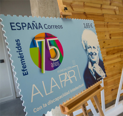 A LA PAR en un sello de Correos Fundacion4-uai-dest