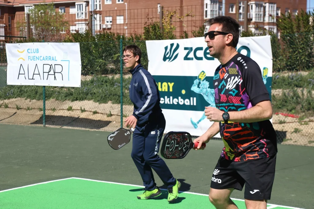 Inauguramos nuestras nuevas pistas de Pickleball IMG_4139-scaled-uai-2064x1376