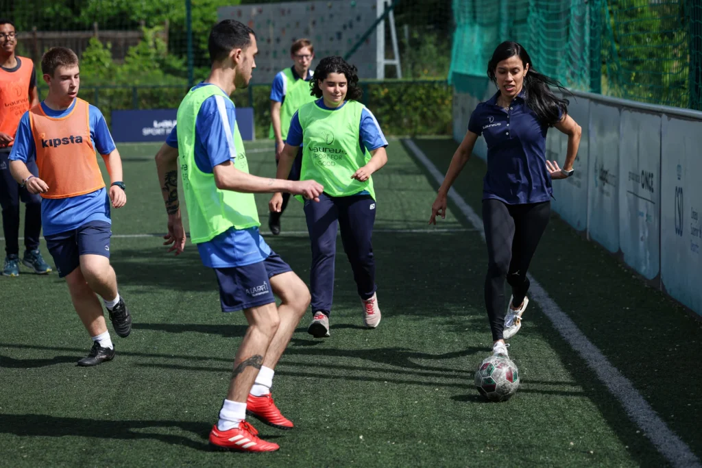 Fundacion-A-LA-PAR-Visit-Laureus-Sport-for-Good-39-scaled-uai-2064x1376