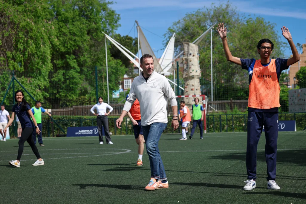Fundacion-A-LA-PAR-Visit-Laureus-Sport-for-Good-46-scaled-uai-2064x1376