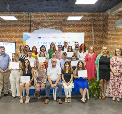 Más de 100 jóvenes con discapacidad intelectual se forman en digitalización con la Fundación A LA PAR